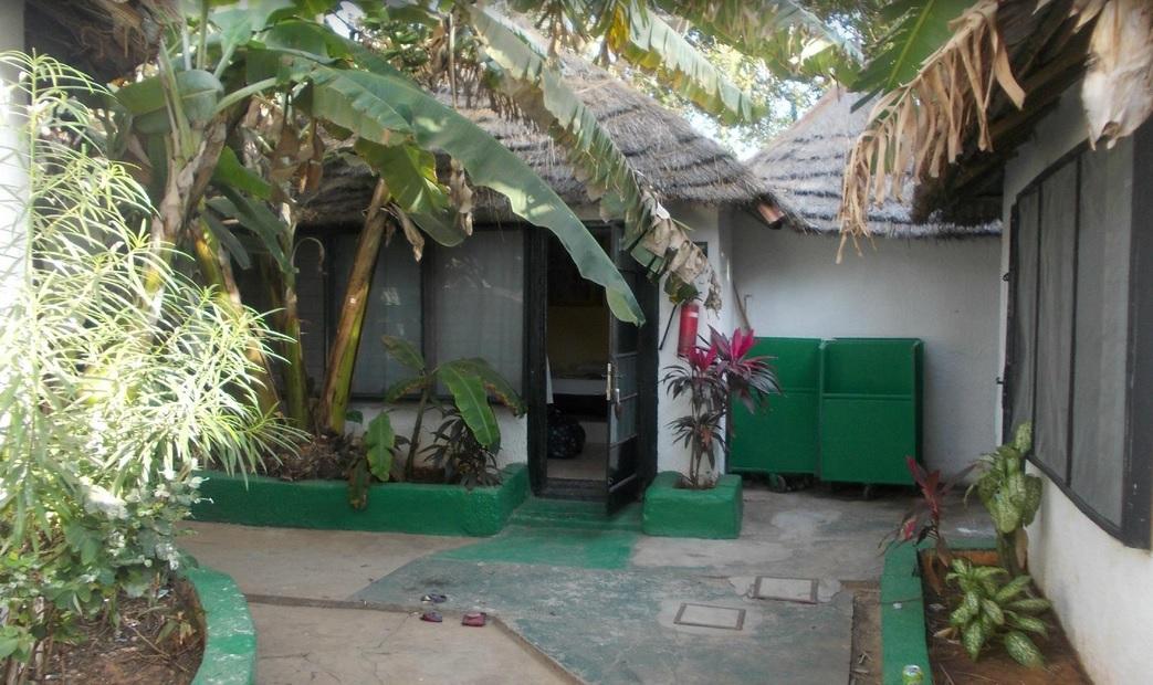 African Village Hotel Bakau Esterno foto